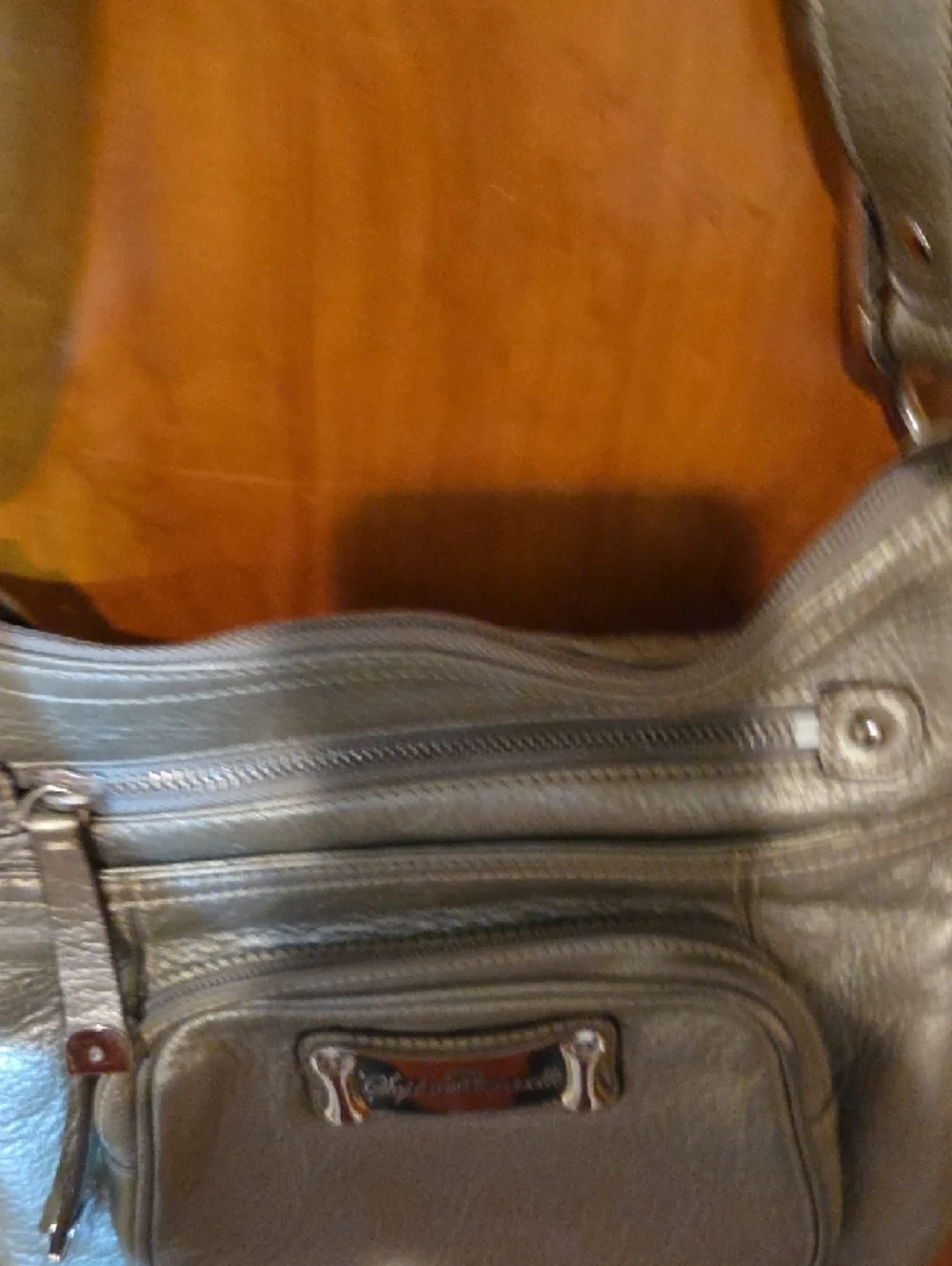 Metallic Gray Crossbody Shoulder Bag - Picture 4 of 11